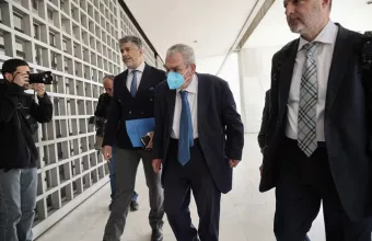 Παπαγγελόπουλος 