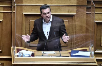 Τσίπρας για κλιματικό νόμο: Προστατεύει τα κέρδη των μεγάλων επιχειρήσεων, όχι το περιβάλλον