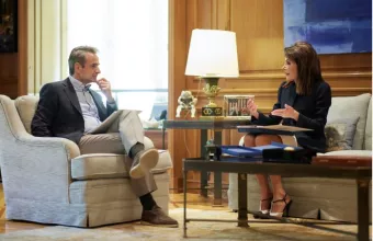 Ο Κυριάκος Μητσοτάκης με την Γιάννα Αγγελοπούλου