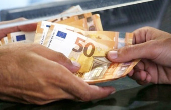 Πάνω από 830 ευρώ ο νέος κατώτατος μισθός- Από πότε θα ισχύσει