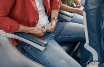 Επιβάτης με ζώνη ασφαλείας