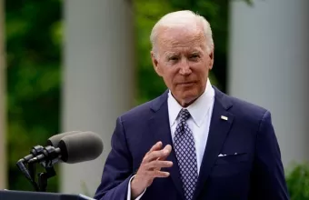 Υποχωρεί η δημοτικότητα του Τζο Μπάιντεν