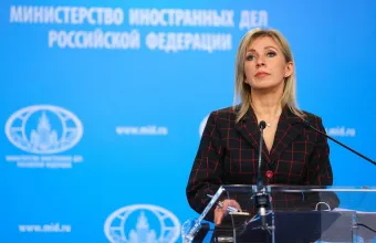 Ζαχάροβα προς Πολωνία: Απολογηθείτε για την αντιρωσική υστερία με τον πύραυλο – Χλευασμός κατά Ζελένσκι