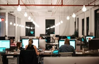 Eπαγγέλματα που θα επηρεαστούν λιγότερο από την τεχνολογική ανάπτυξη