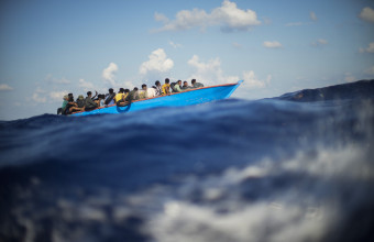 Σαράντα έξι μετανάστες και πρόσφυγες στη Λαμπεντούζα