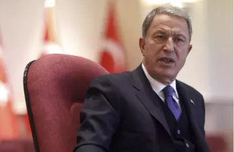 Χουλουσί Ακάρ