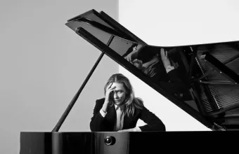 Η Κέιτ Μπλάνσετ 