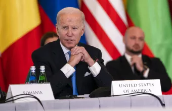 Τζο Μπάινετν Πολωνία