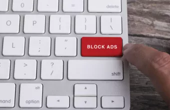 Google: Μπλοκάρισμα σε πάνω από 5,2 δισ. διαφημίσεις το 2022