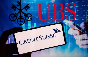 Τη 19η Μαρτίου, η UBS συμφώνησε να εξαγοράσει την Credit Suiss