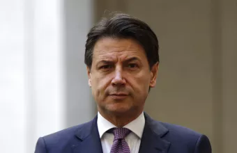 Τζουζέπε Κόντε χαστούκι