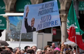 κηδεια μπερλουσκονι 