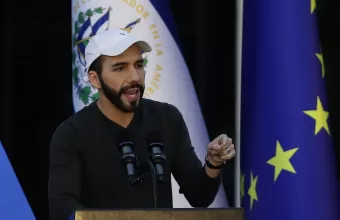 Ναγίμπ Μπουκέλε