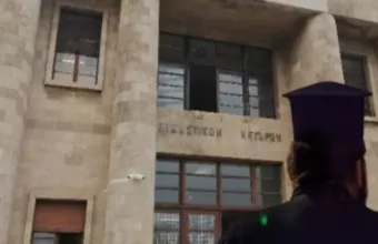 σε αργία παπας στη Ρόδο