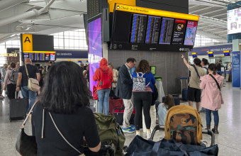 Συνεχίζονται οι ακυρώσεις και καθυστερήσεις πτήσεων από και προς Ηνωμένο Βασίλειο