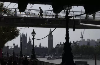 Βουλή Κοινοτήτων: Kινητό θα μετέδιδε «σεξουαλικούς ήχους» στην Ώρα Πρωθυπουργού