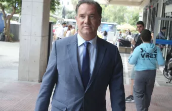 Άδωνις γεωργιάδης