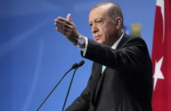 Ερντογάν: Ασκούμε πολιτική… 360 μοιρών – Η «κόκκινη μηλιά» του Τούρκου προέδρου