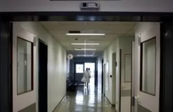 Σε έξαρση ο κορωνοϊός και τον Αύγουστο - Γεμάτες οι κλίνες covid στο νοσοκομείο Σωτηρία 