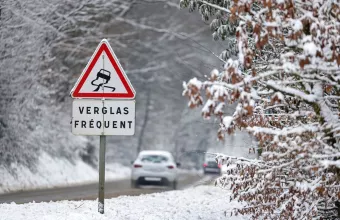 γαλλια χιονια 