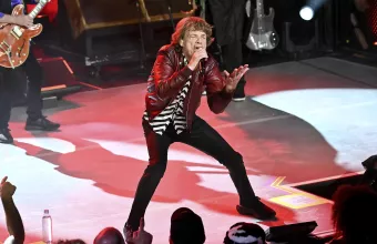 Μικ Τζάγκερ: Και ο «γερόλυκος» της ροκ υπέρ της Κάμαλα Χάρις 