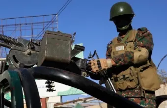 Ένοπλος Χούθι στρατιώτης