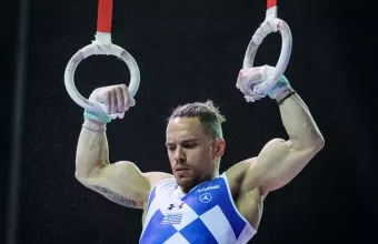 Πετρούνιας