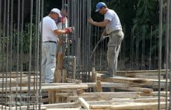Επιθεώρηση εργασίας: Παύση σε δεκάδες οικοδομές κι εργοτάξια μετά από παραβάσεις