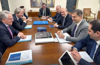 Χατζηδάκης με Τζεντιλόνι