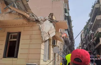 Η διπλή τριπλή εργασία... 