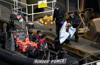 Καταπάτηση ανθρωπίνων δικαιωμάτων με την απέλαση προσφύγων στη Ρουάντα 