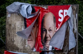 Το φιλο-ευρωπαϊκό κέντρο αντέχει, Γαλλία - Γερμανία κλονίζονται