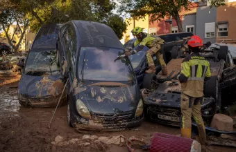 Στους 213 οι νεκροί από τις πλημμύρες στην Ισπανία - Στην περιοχή ο βασιλιάς Φελίπε και ο Σάντσεθ