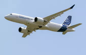Airbus A220-300
