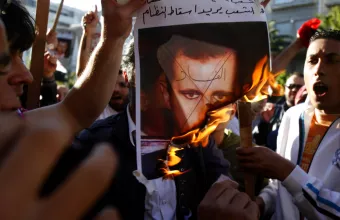 Συρία: Ομαδικό τάφο τεραστίων διαστάσεων είχε δημιουργήσει ο Άσαντ στην έρημο