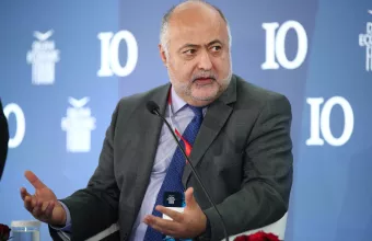 Δημήτρης Τσιόδρας