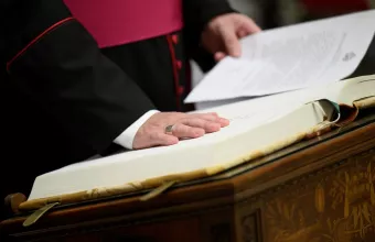 Οι δύο επόμενες ημέρες ενόψει της σύγκλησης του Κονκλαβίου στο Βατικανό