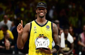 Νάιτζελ Χέις Ντέιβις