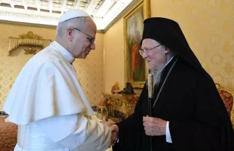 Συνάντηση του Οικουμενικού Πατριάρχη Βαρθολομαίου με τον Πάπα Λέοντα στο Βατικανό