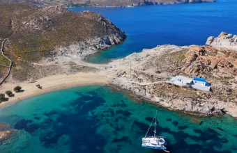 Ο τελευταίος γιατρός της Σερίφου απαντά γιατί παραιτήθηκε