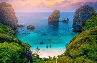 Διακοπές και συνάλλαγμα: πού συμφέρει να ταξιδέψω φέτος;