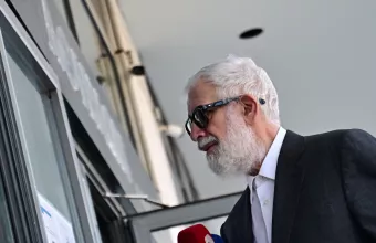 Πέτρος Φιλιππίδης