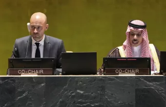  Ζαν-Νοέλ Μπαρό και πρίγκιπας Φαϊζαλ Mπιν Φαρχάν Αλ Σαούντ