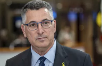 Γκίντεον Σάαρ