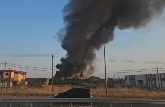 Πυκνός καπνός στη Σίνδο