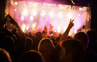 Καύσωνας αναβολή συναυλιών και παραστάσεων