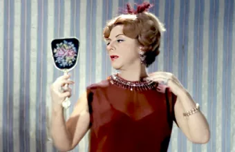 Finos Film: Το υπέροχο βίντεο αφιέρωμα για τη Μαίρη Αρώνη