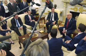 Όπλα στην Ουκρανία και δασμοί στη Ρωσία: το σχέδιο Τραμπ και η Μόσχα