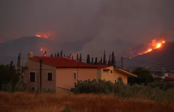 Φωτιά στην Κερατέα