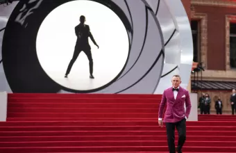 James Bond νέος σεναριογράφος